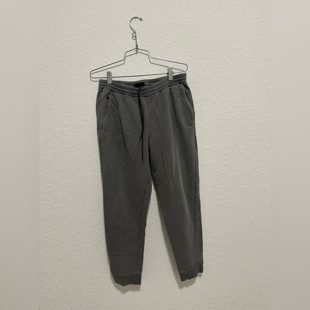 Grey sweatpants / Prada / Size L